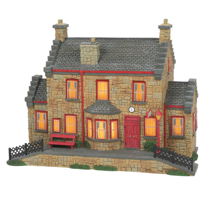Hogsmeade Station | Department 56 Premium