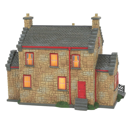 Hogsmeade Station | Department 56 Premium