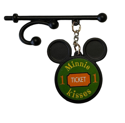 Minnie Kisses Sign | Department 56 Trending