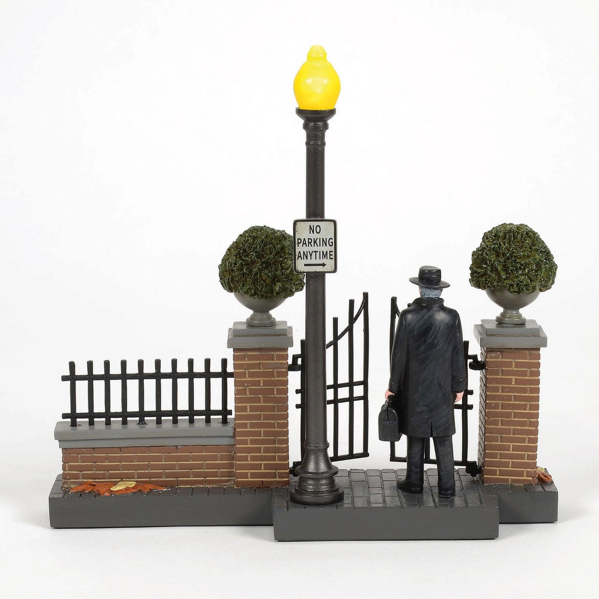 Fright Ave. The Exorcist S/2 | Department 56 Value